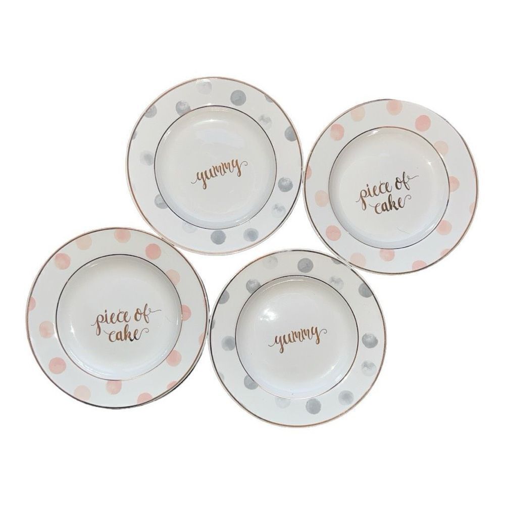 Set of four Cake serving plates 6” in diameter